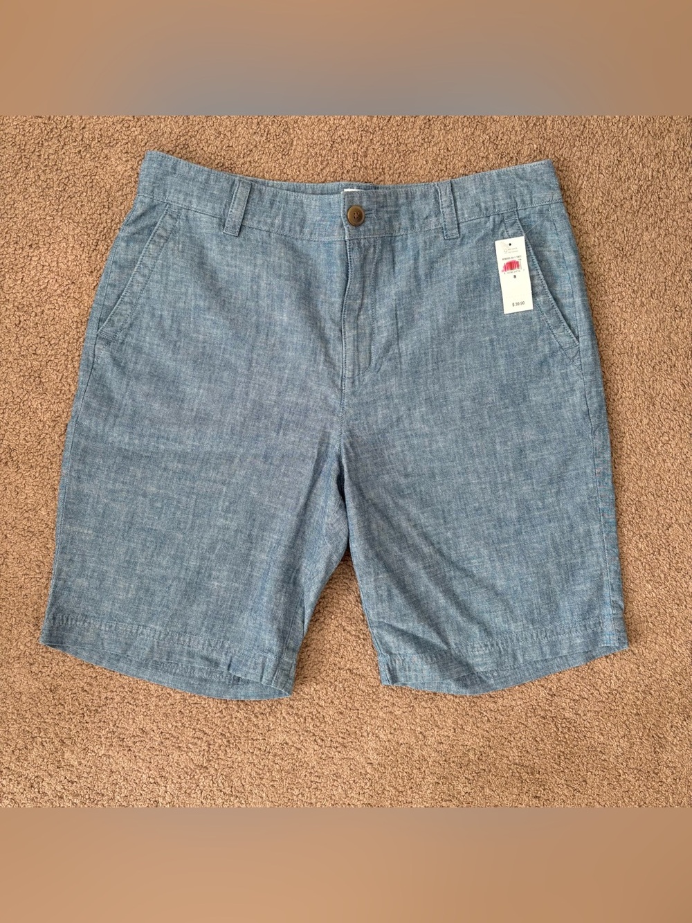BNWT Gap Blue Chambray 9” Shorts Women’s size 8